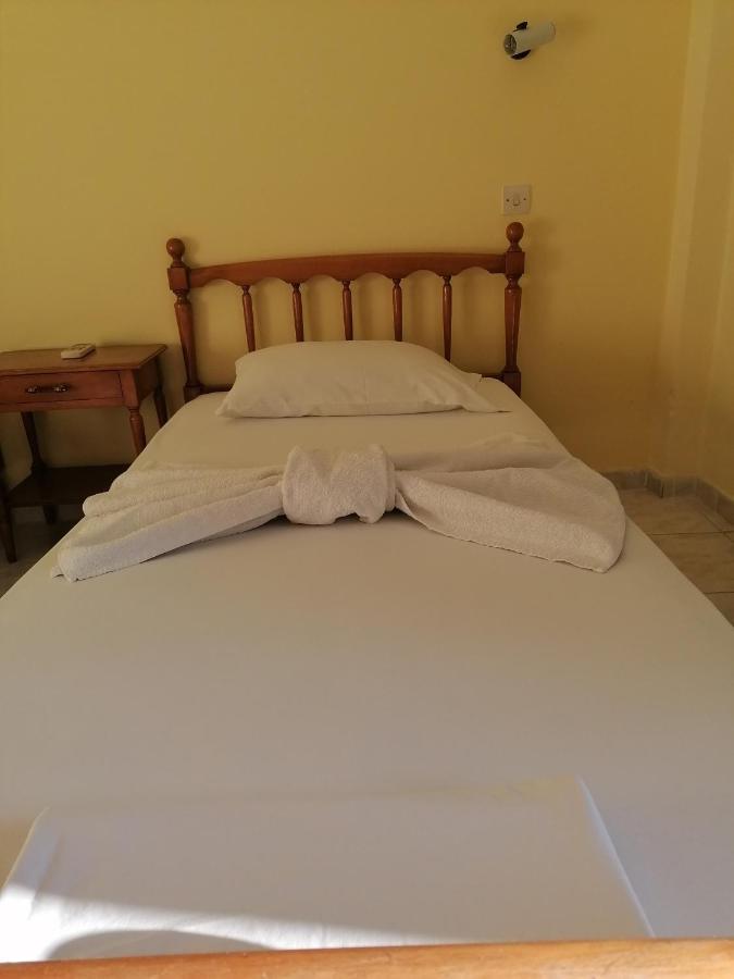 Villa Nea Zoi Moraḯtika Esterno foto